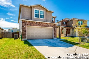 414 Harvest Point in Selma, TX - Building Photo