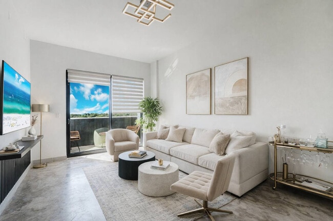 property at 2750 Griffin Rd