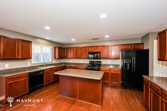 5624 Sable Way in Atlanta, GA - Building Photo - Building Photo