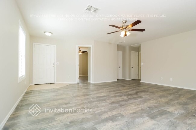 13464 W Canyon Creek Dr in Surprise, AZ - Building Photo - Building Photo