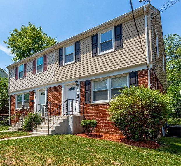 property at 4605 Akron St