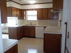 2452 Ridgecrest Ave in Orange Park, FL - Building Photo - Building Photo