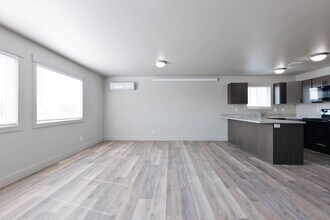 5961 N Silver Fox Rd in Idaho Falls, ID - Building Photo - Building Photo