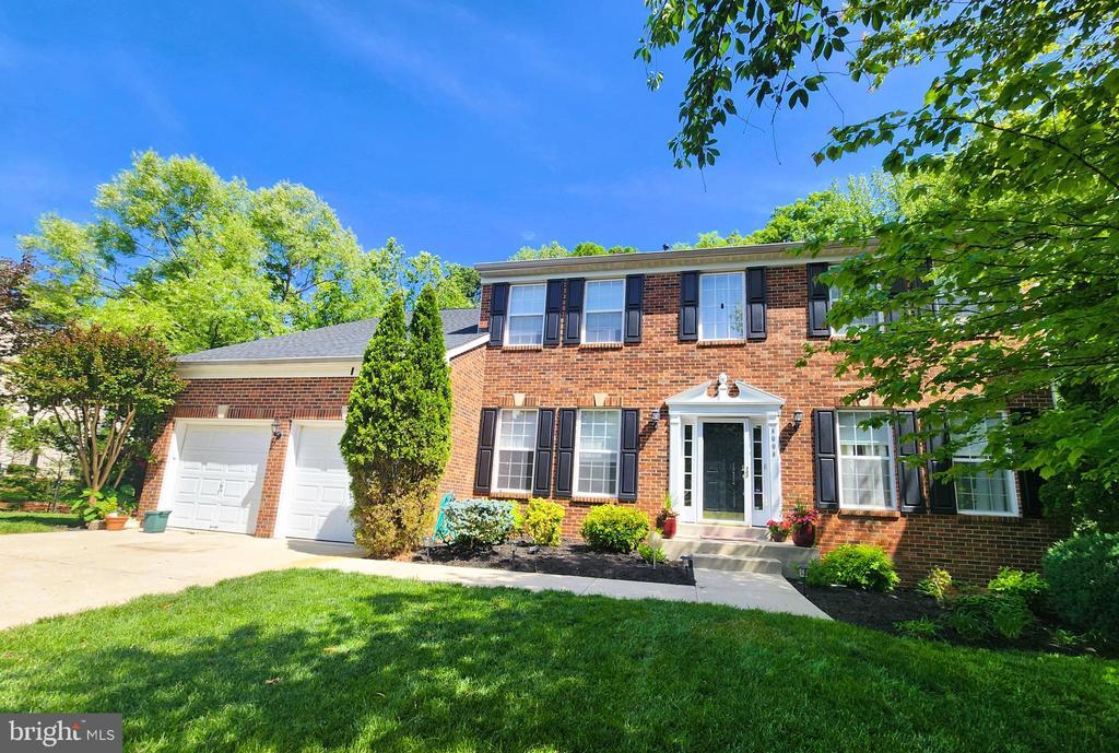 8008 Race Horse Ln in Bowie, MD - Building Photo