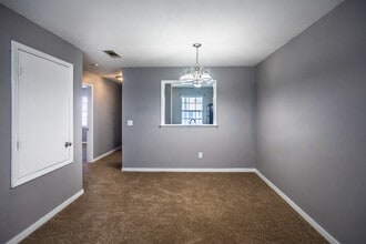 Trace Ridge in Tupelo, MS - Building Photo - Interior Photo