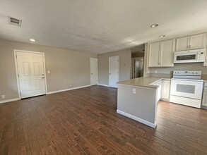 2654 Woodridge Ct in Placerville, CA - Building Photo - Interior Photo