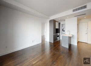 No fee 2 bed 2 bath WEST END AVENUE in New York, NY - Building Photo - Building Photo