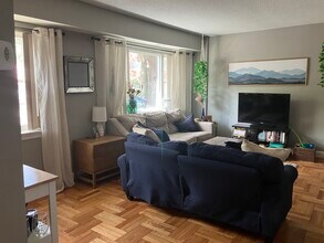 1305 N Ode St, Unit 315 in Arlington, VA - Building Photo - Building Photo