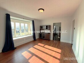 1386 S 900 W in Salt Lake City, UT - Building Photo - Building Photo