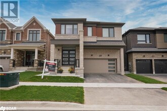 59 Suzuki St in Barrie, ON - Building Photo - Building Photo