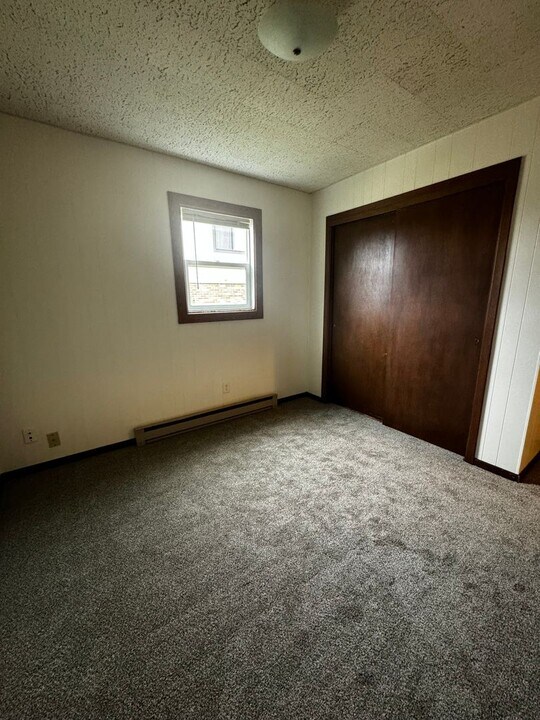 14 S Boyd St in Aberdeen, SD - Building Photo
