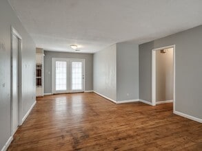 5004 S Broadway Ave in Oklahoma City, OK - Building Photo - Building Photo