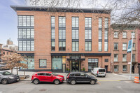 325 Henry St in Brooklyn, NY - Foto de edificio - Building Photo