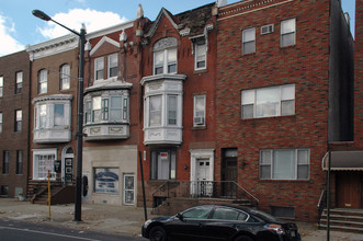 1518 S Broad St in Philadelphia, PA - Building Photo - Building Photo