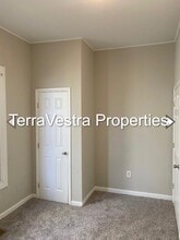 716 N High St-Unit -Unit 1 in Millville, NJ - Building Photo - Building Photo