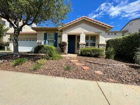 11740 Village Pond Way in Rancho Cordova, CA - Building Photo