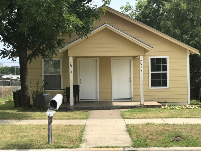 2916 Avenue G-Unit -2916 Ave G in Fort Worth, TX - Building Photo - Building Photo