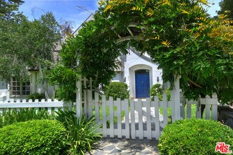3254 Oakdell Rd in Los Angeles, CA - Building Photo - Building Photo