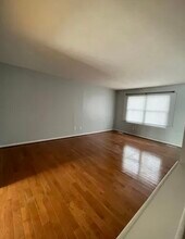 1083 Cunningham Dr in Victor, NY - Building Photo - Building Photo
