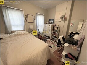 5 Lowden Ave, Unit 1 in Somerville, MA - Foto de edificio - Building Photo