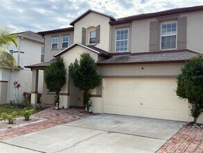 1037 Berkeley Dr in Kissimmee, FL - Building Photo - Building Photo