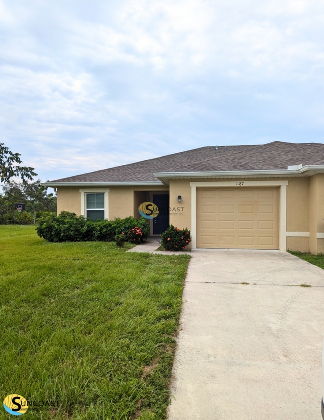 1187 Highlands Rd