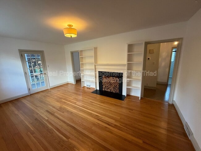 7530 Shallowford Rd in Lewisville, NC - Building Photo - Building Photo