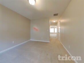 455 Thistle Cove in Atlanta, GA - Building Photo - Building Photo