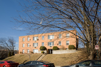 915 Allison St NW in Washington, DC - Building Photo - Building Photo