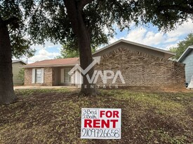 7215 Hickory Grove Dr in San Antonio, TX - Building Photo