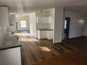 9611 SW 82nd Ave in Gainesville, FL - Foto de edificio - Building Photo