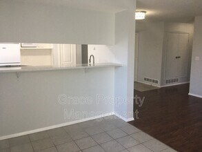 12546 E Cornell Ave in Aurora, CO - Building Photo - Building Photo