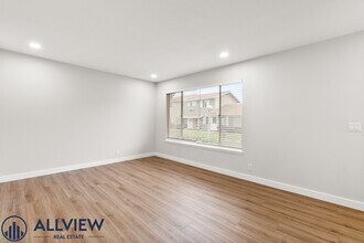 19855 Cambridge Ln in Huntington Beach, CA - Building Photo - Building Photo