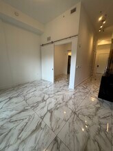 403 NE 28th St, Unit S1 in Miami, FL - Foto de edificio - Building Photo