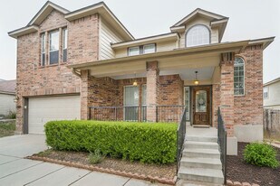 10811 Marot Fld in Helotes, TX - Building Photo