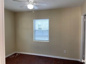 1437 Gulf to Bay Blvd in Clearwater, FL - Building Photo - Building Photo