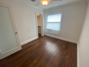 828 SW 43rd Ave in Miami, FL - Building Photo - Building Photo
