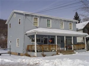 21 Bridge St in Sidney, NY - Foto de edificio