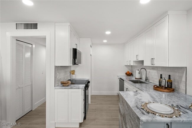 property at 342 Harbour Dr