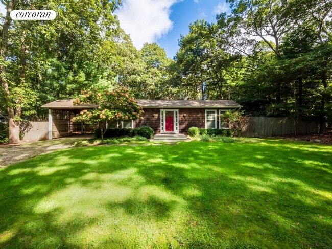 property at 13 Glade Rd