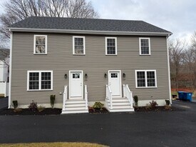 120 Canal St in Blackstone, MA - Building Photo