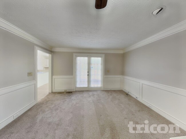 225 Brandon Mill Cir in Fayetteville, GA - Foto de edificio - Building Photo