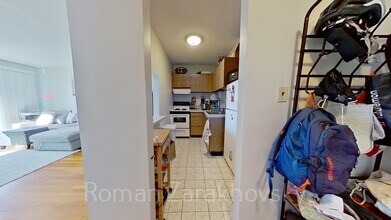 85 Sutherland Rd, Unit 37 in Boston, MA - Foto de edificio - Building Photo