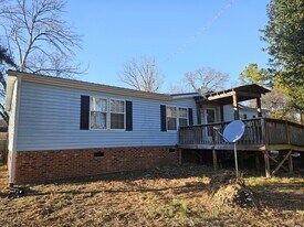 4058 Nursery Rd in Spring Lake, NC - Building Photo