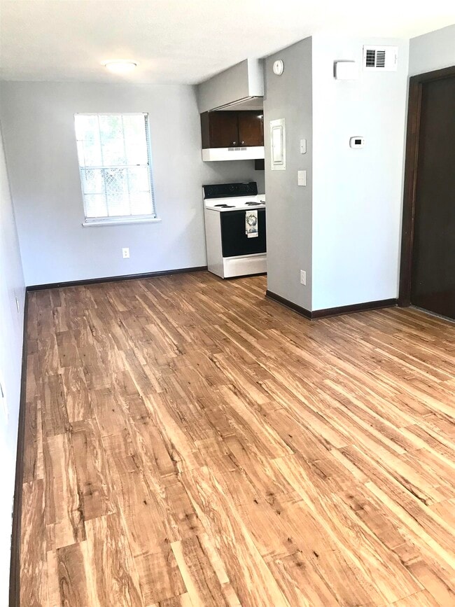 324 S Lipona Rd in Tallahassee, FL - Building Photo - Building Photo