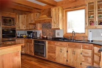 7883 NY-240 in Ellicottville, NY - Building Photo - Building Photo