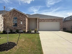261 Seven Seas Dr in Kyle, TX - Building Photo - Building Photo