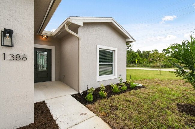 property at 1388 NW Charlie Green Dr