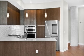 4200 W 17th Ave in Denver, CO - Foto de edificio - Building Photo