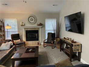 15 Rillington Dr in Bella Vista, AR - Building Photo - Building Photo